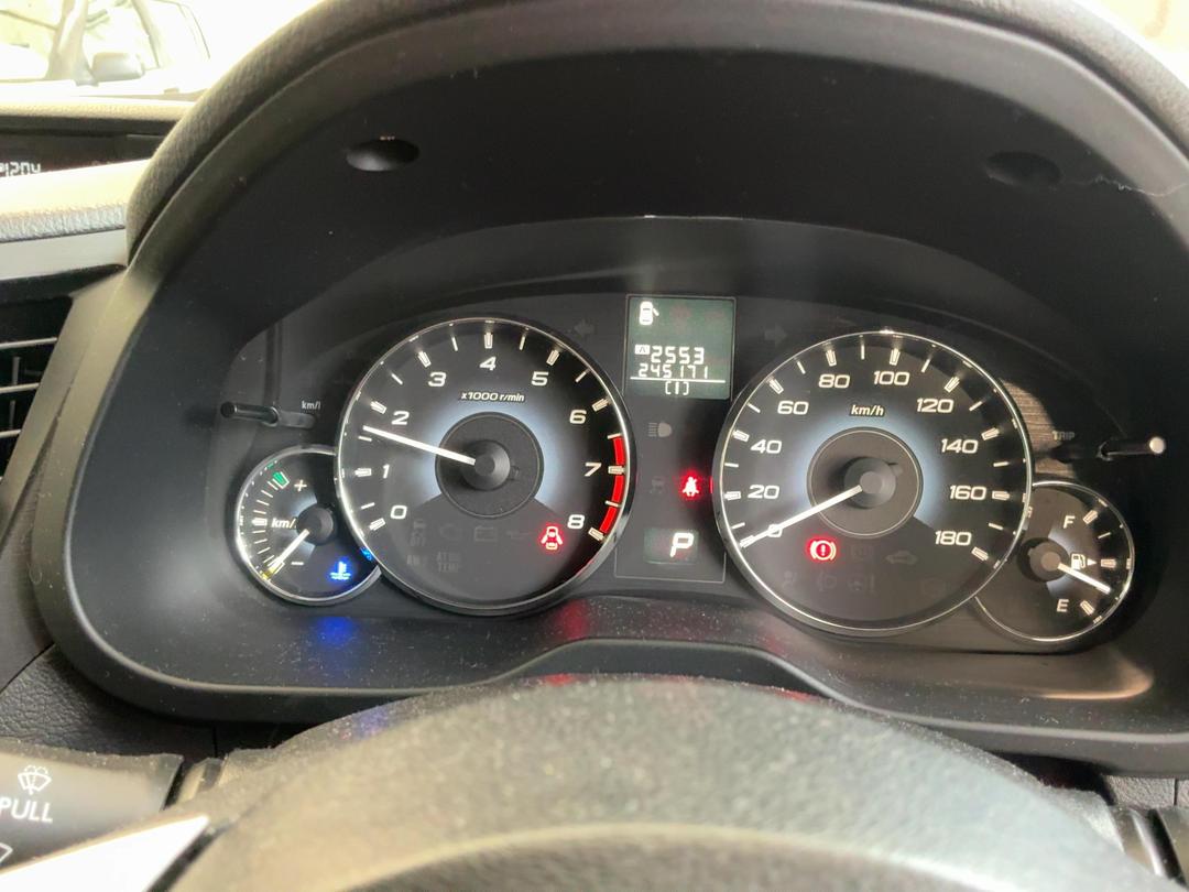 Photo '15' of Subaru Legacy