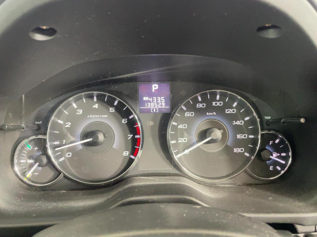 Photo '21' of Subaru Legacy