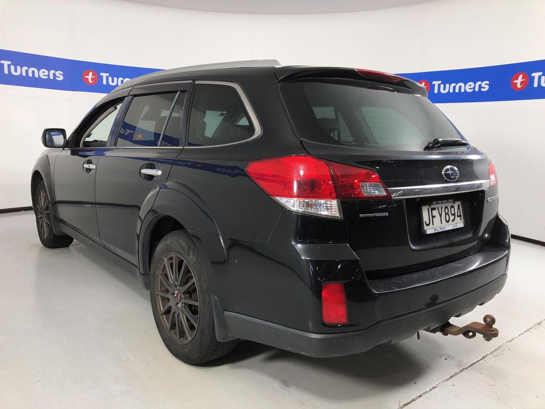 Photo '10' of Subaru Outback