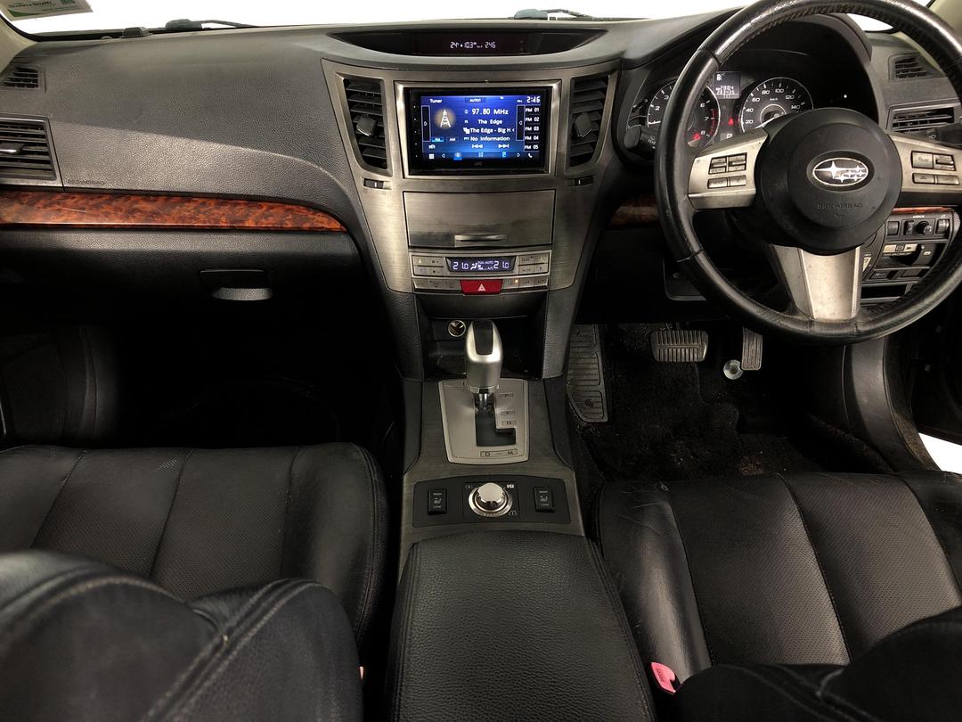 Photo '19' of Subaru Outback