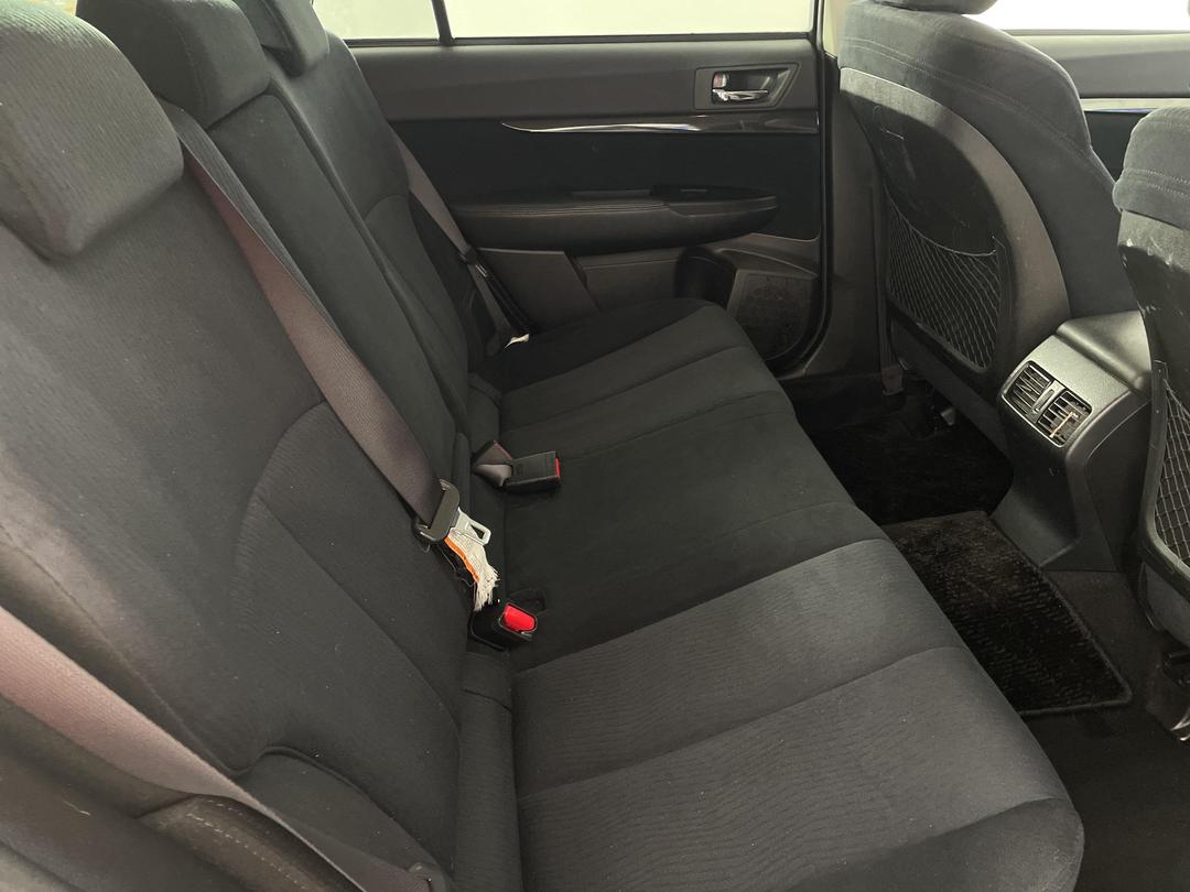 Photo '20' of Subaru Outback