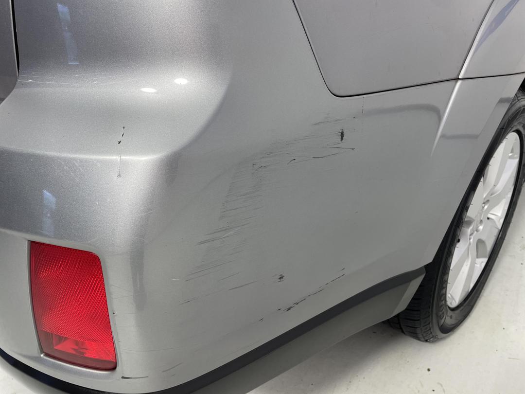 Photo '38' of Subaru Outback