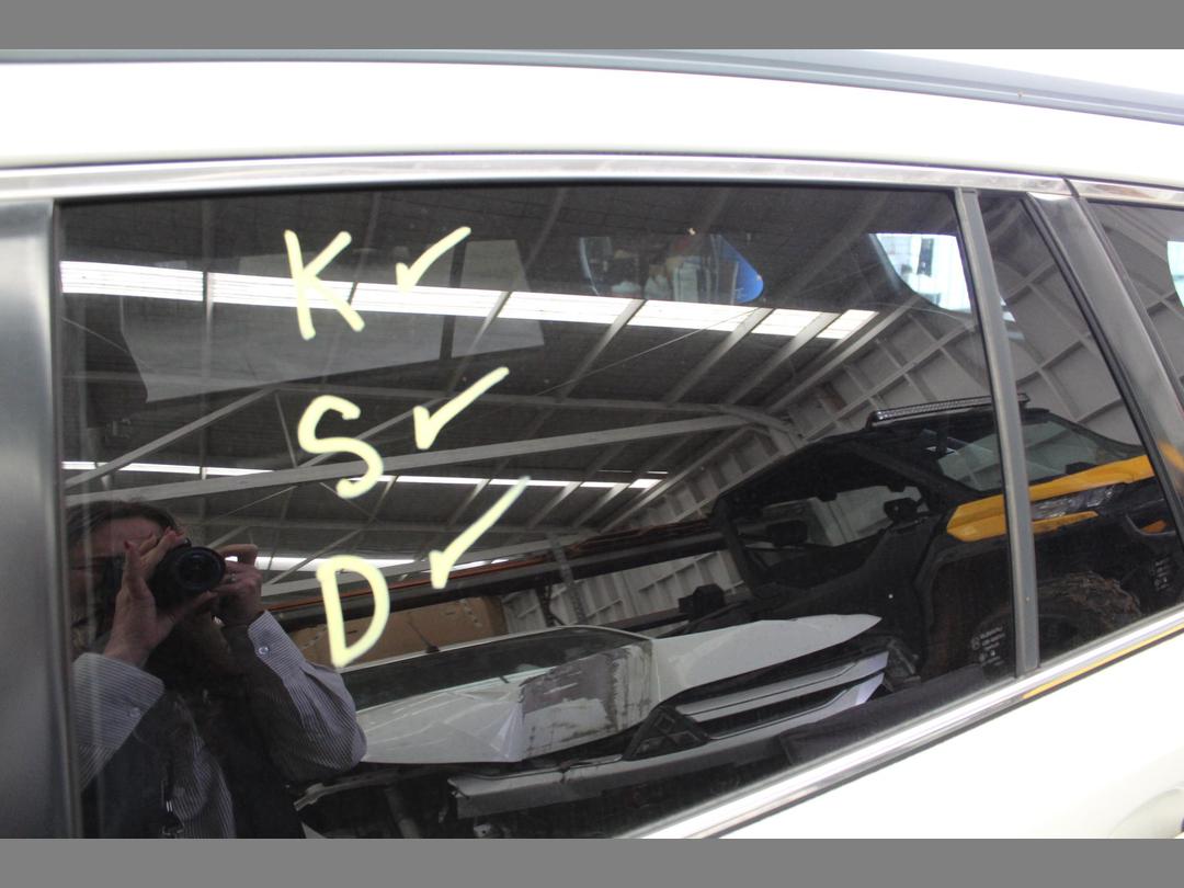 Photo '9' of Subaru Outback I Photo '9' of Subaru Outback I