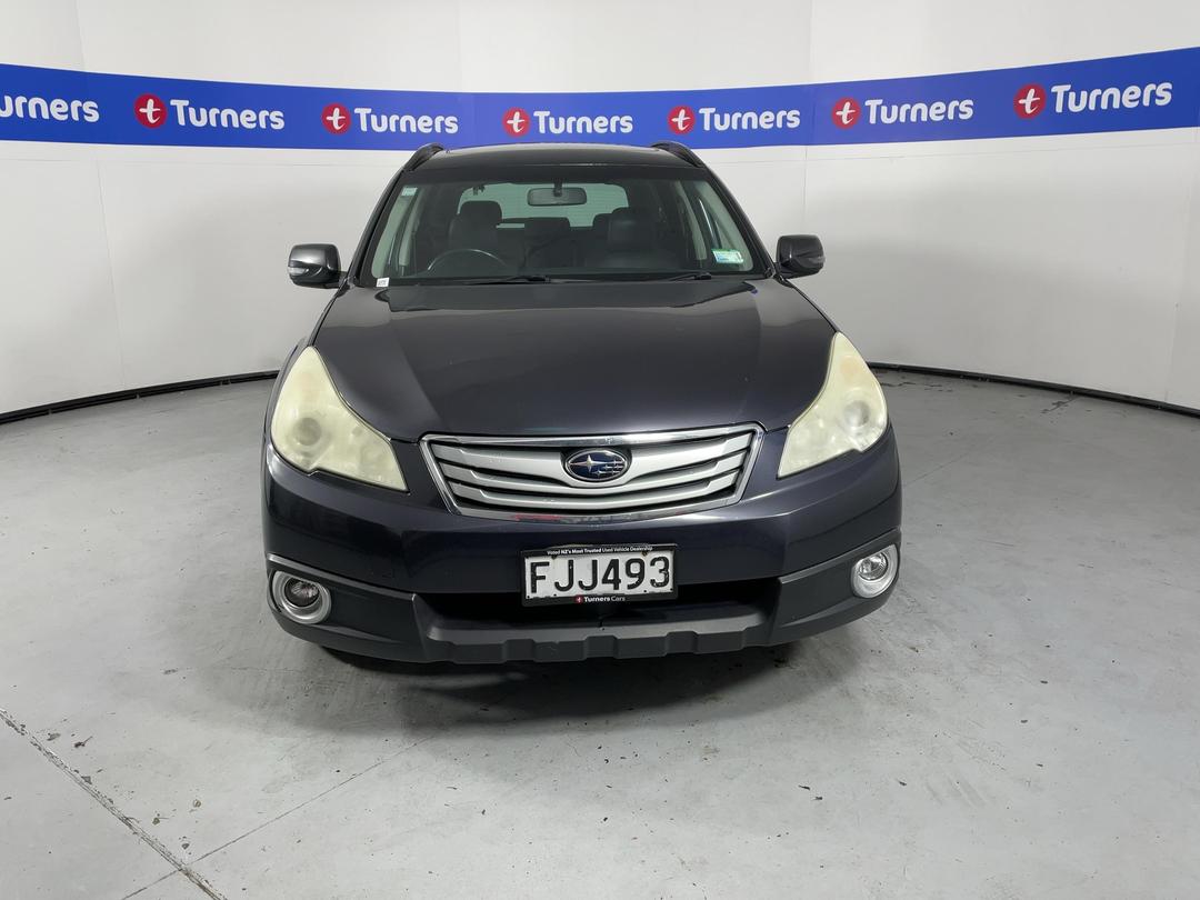 Photo '2' of Subaru Outback