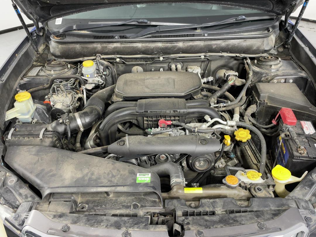 Photo '13' of Subaru Outback
