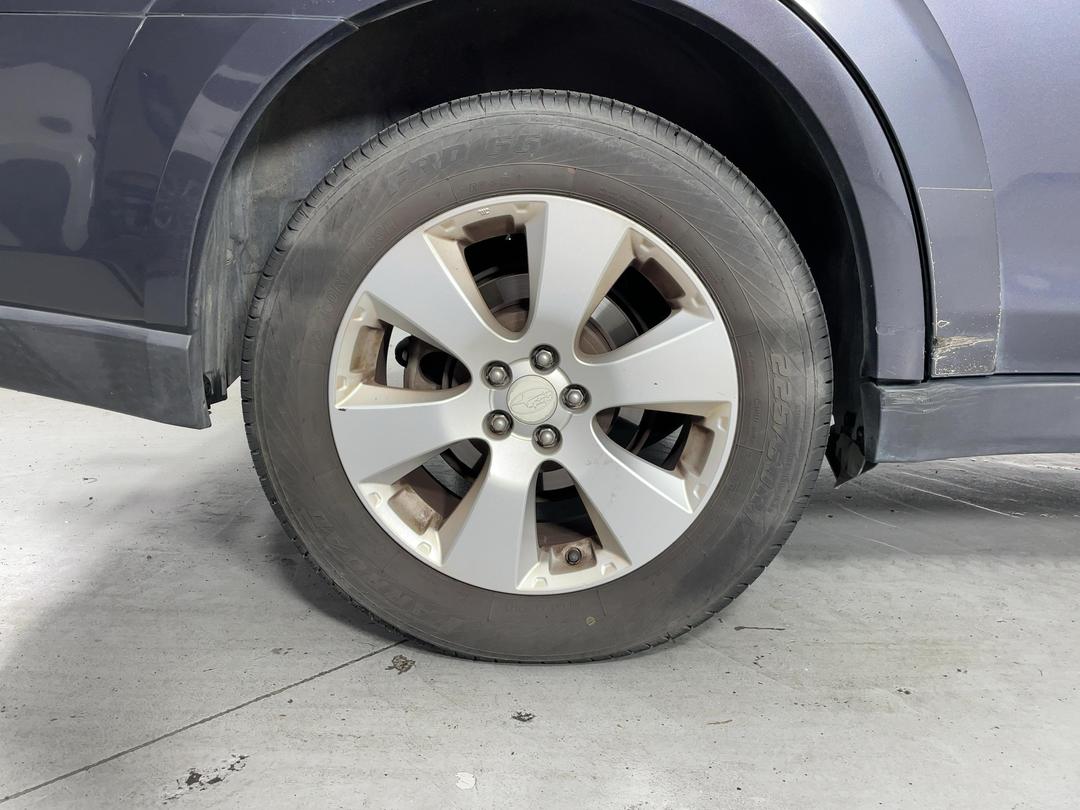 Photo '12' of Subaru Outback