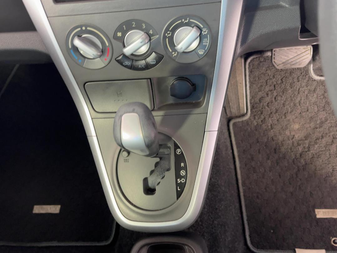 Photo '18' of Suzuki Splash