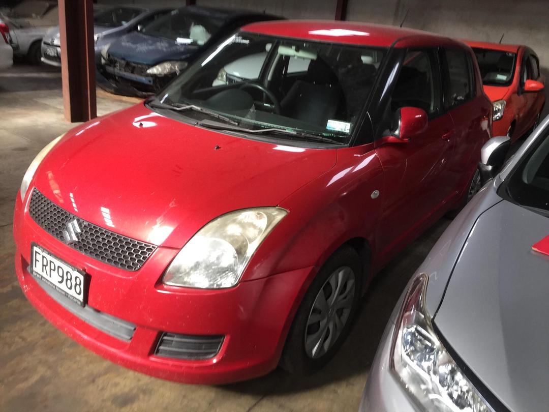 Photo '3' of Suzuki Swift Glxha