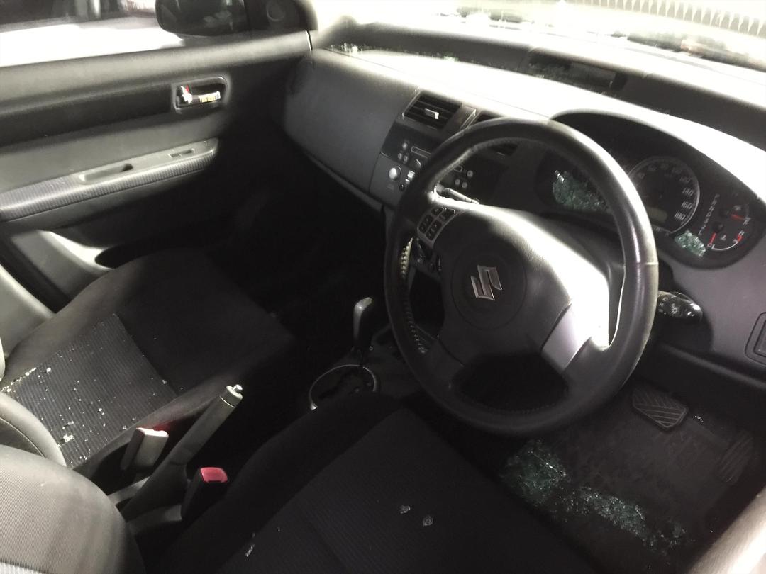 Photo '6' of Suzuki Swift Glxha