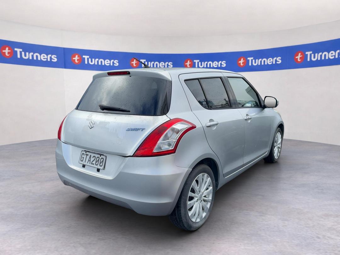 Photo '6' of Suzuki Swift