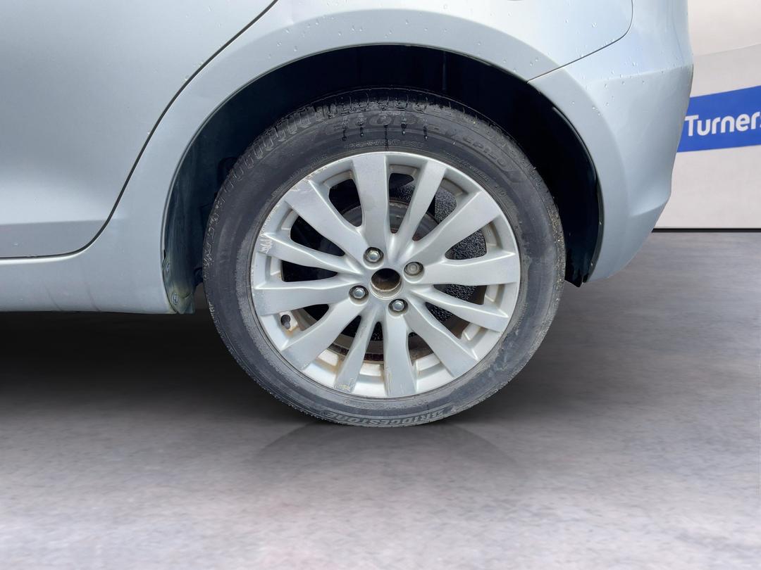 Photo '9' of Suzuki Swift
