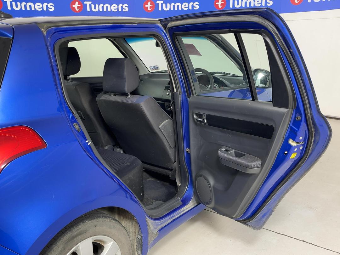 Photo '17' of Suzuki Swift Glxha2 LTD Photo '17' of Suzuki Swift Glxha2 LTD