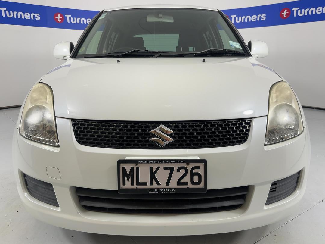 Photo '2' of Suzuki Swift