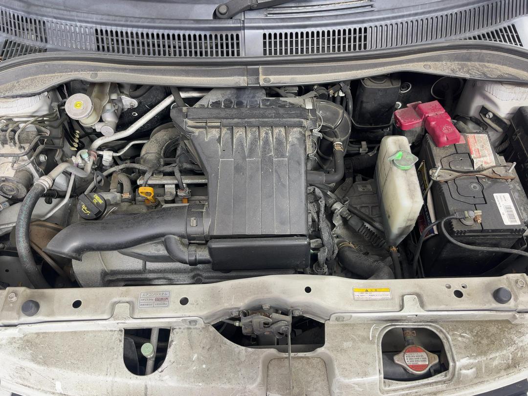 Photo '13' of Suzuki Swift