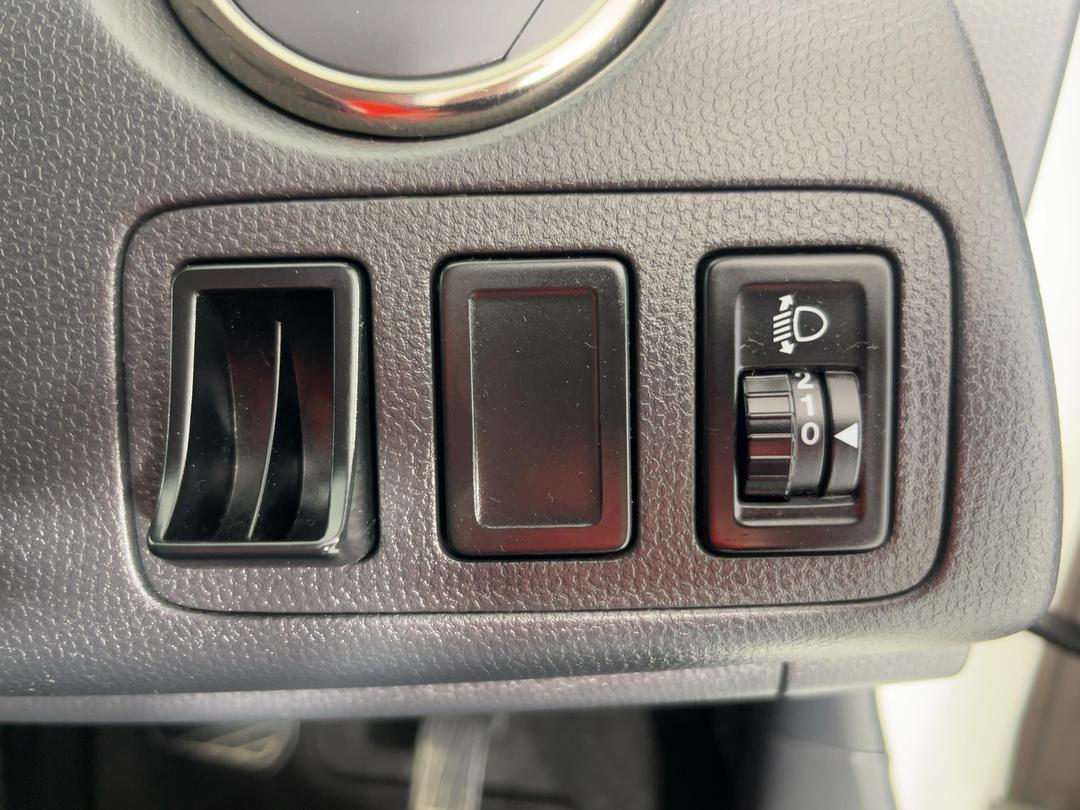 Photo '23' of Suzuki Swift