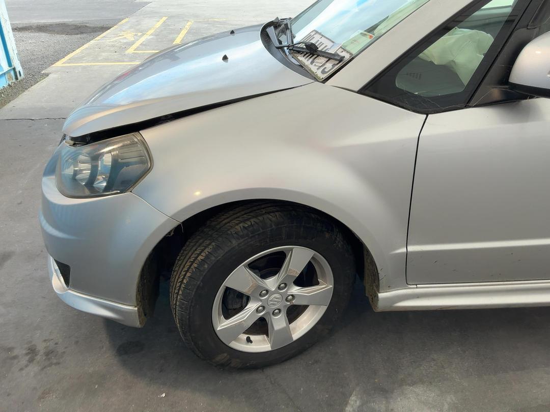 Photo '10' of Suzuki SX4