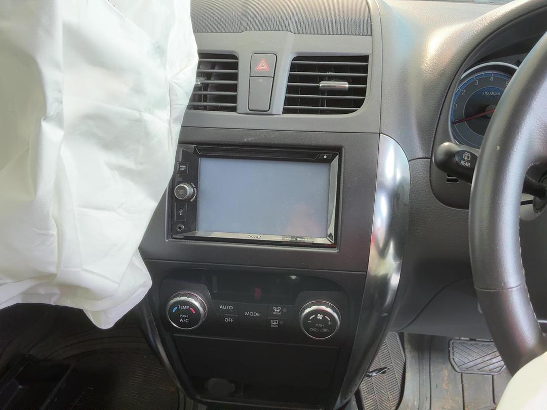 Photo '22' of Suzuki SX4