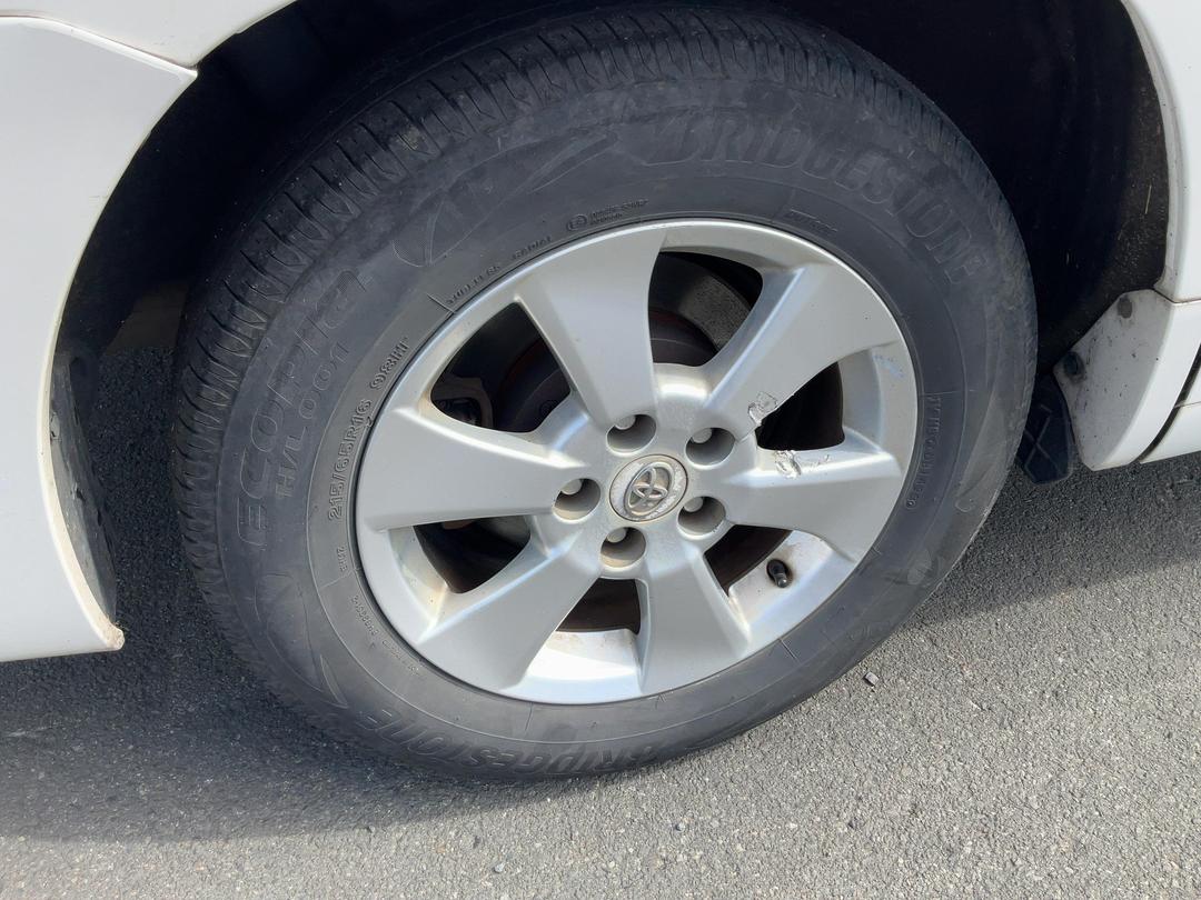 Photo '5' of Toyota Alphard Vellfire Photo '5' of Toyota Alphard Vellfire