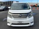 Thumbnail '4' of Toyota Alphard Vellfire