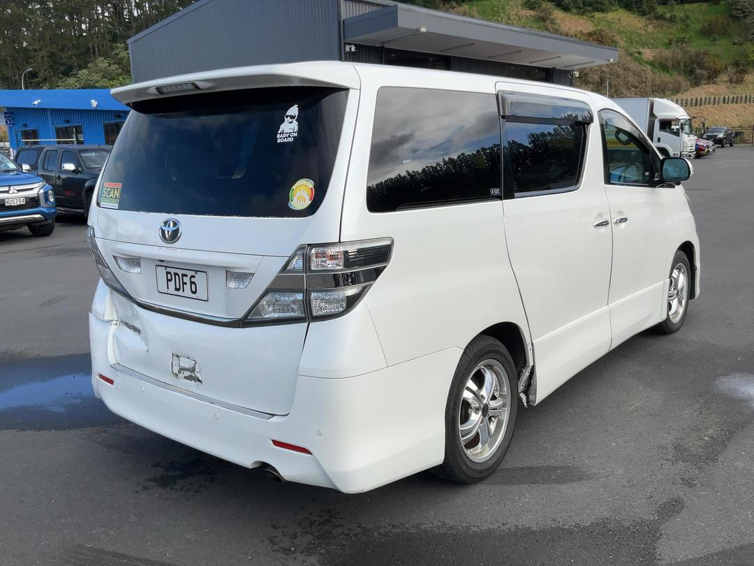 Photo '9' of Toyota Alphard Vellfire Photo '9' of Toyota Alphard Vellfire