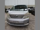 Thumbnail '1' of Toyota Alphard Vellfire