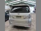 Thumbnail '3' of Toyota Alphard Vellfire