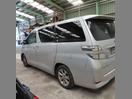 Thumbnail '4' of Toyota Alphard Vellfire