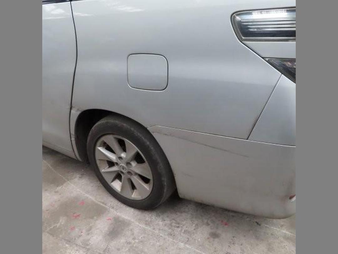 Photo '13' of Toyota Alphard Vellfire Photo '13' of Toyota Alphard Vellfire