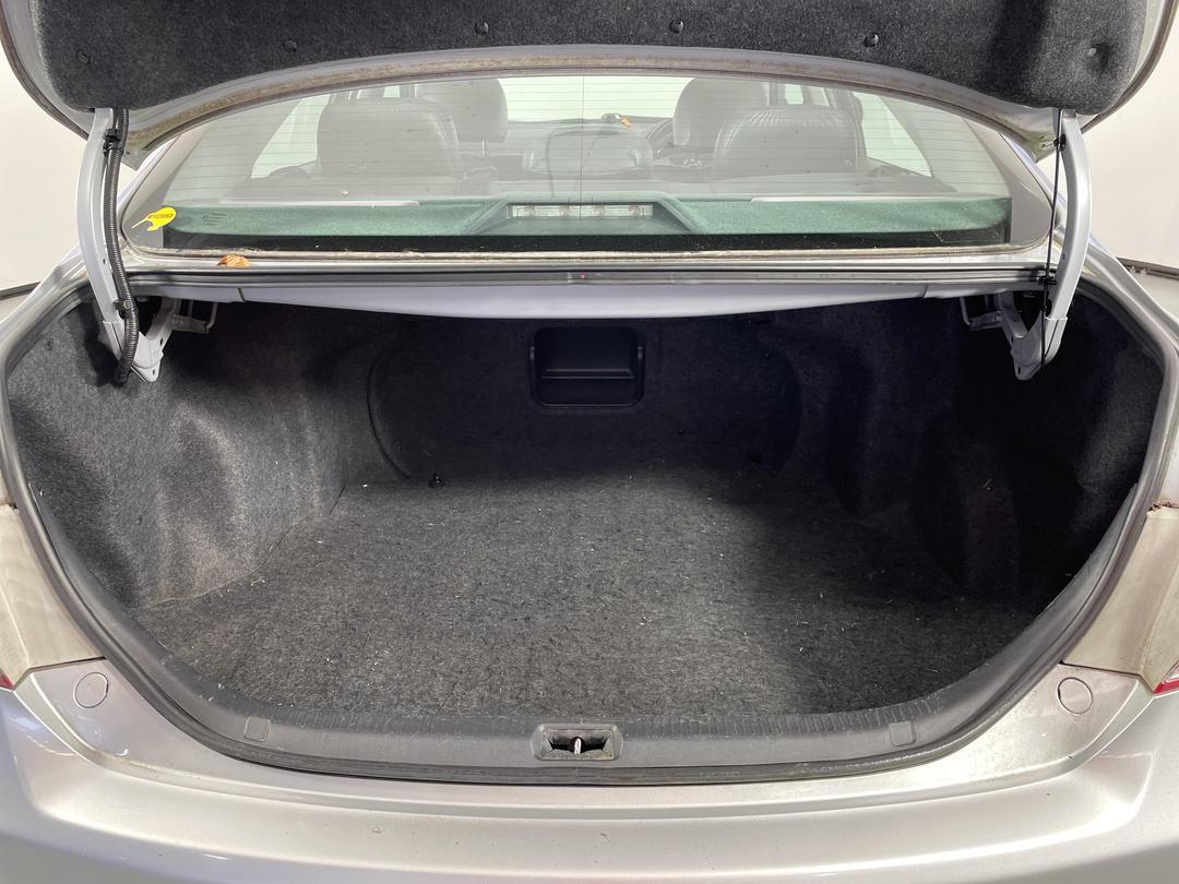 Photo '14' of Toyota Aurion