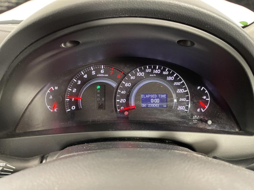 Photo '21' of Toyota Aurion