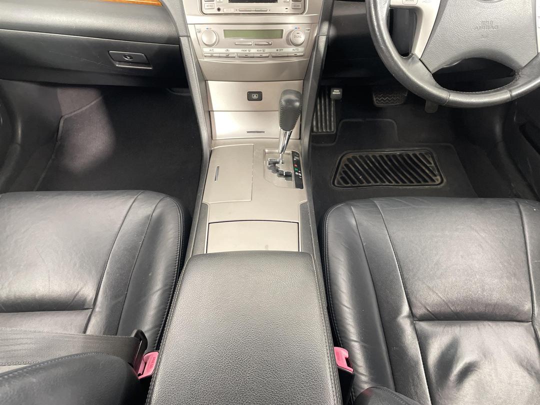 Photo '18' of Toyota Aurion