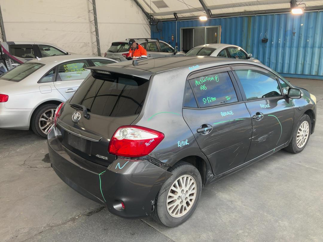 Photo '7' of Toyota Auris Photo '7' of Toyota Auris