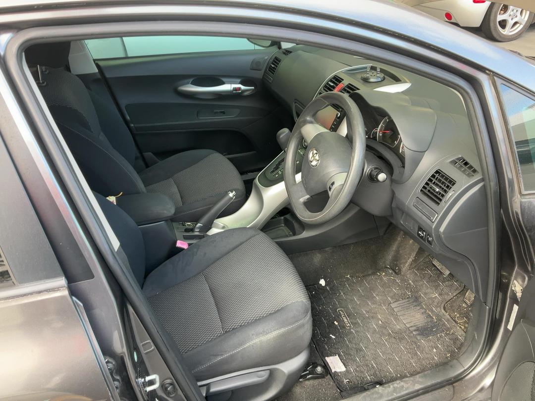 Photo '15' of Toyota Auris Photo '15' of Toyota Auris