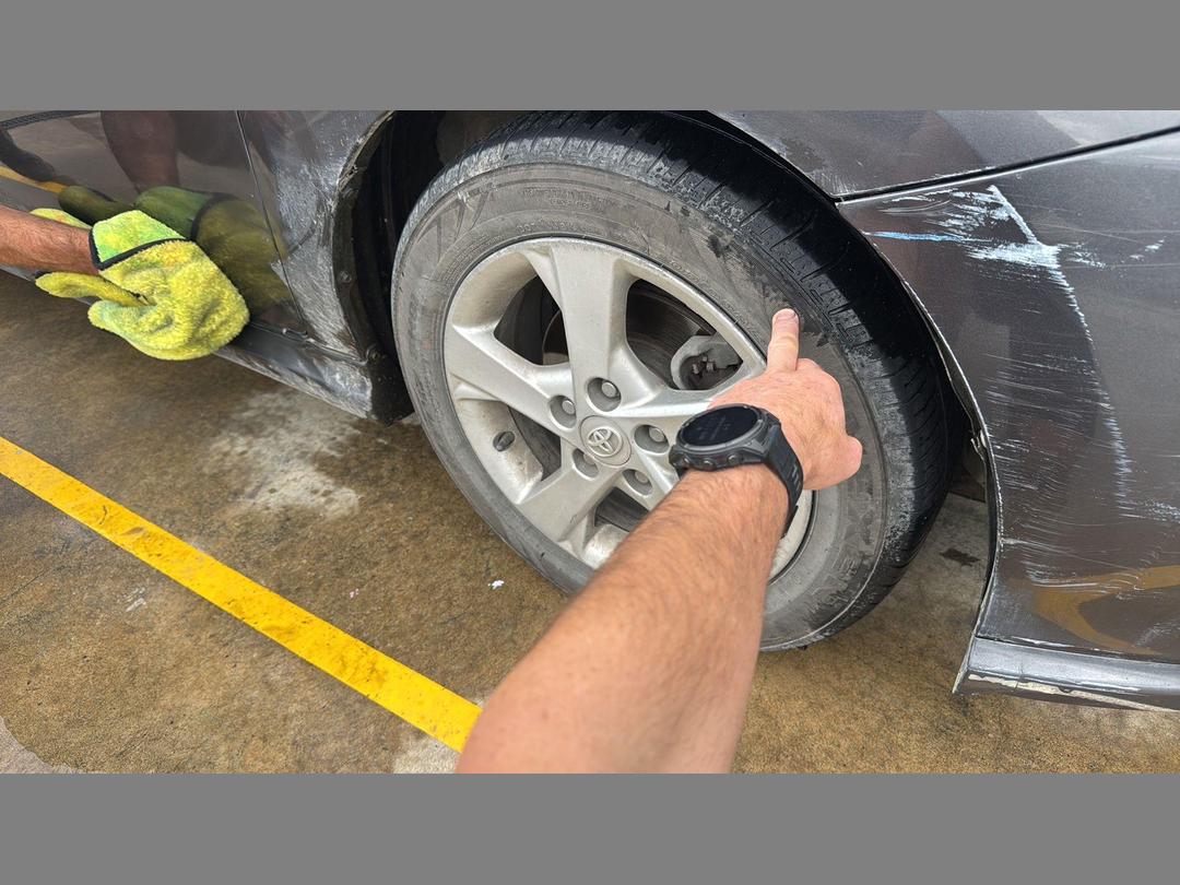 Photo '3' of Toyota Auris