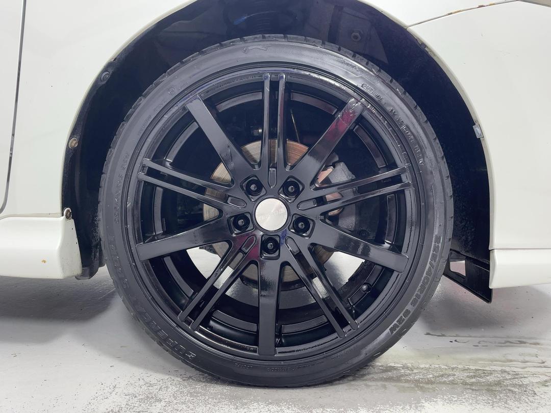 Photo '9' of Toyota Auris