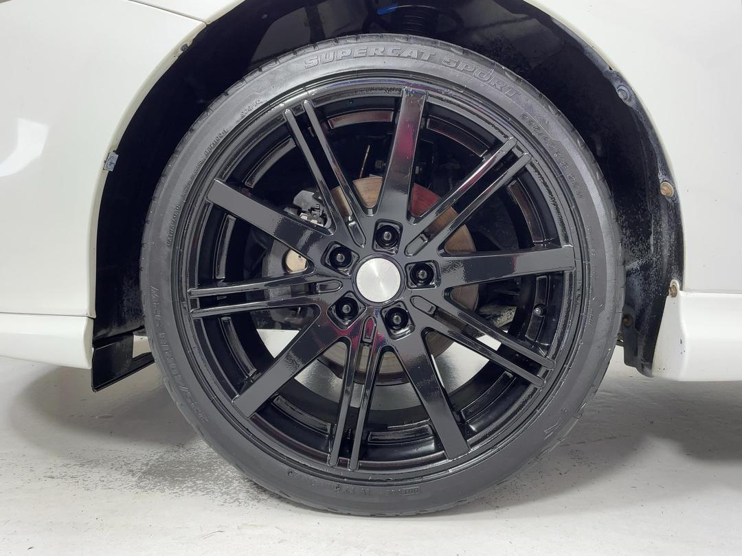 Photo '10' of Toyota Auris