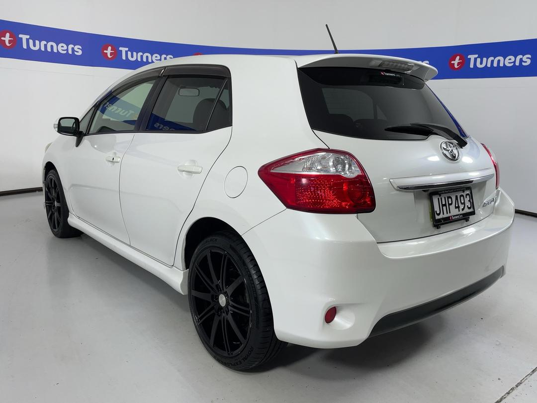 Photo '5' of Toyota Auris
