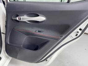Photo '19' of Toyota Auris