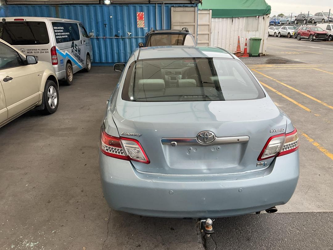 Photo '10' of Toyota Camry