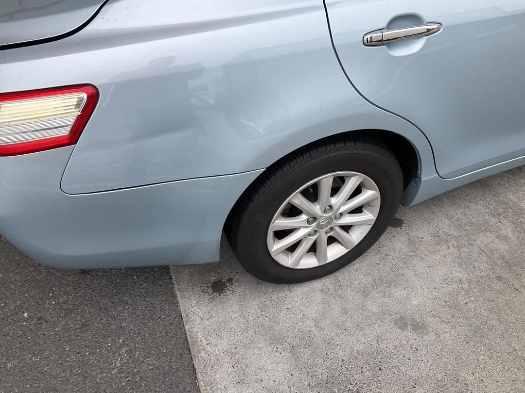 Photo '12' of Toyota Camry