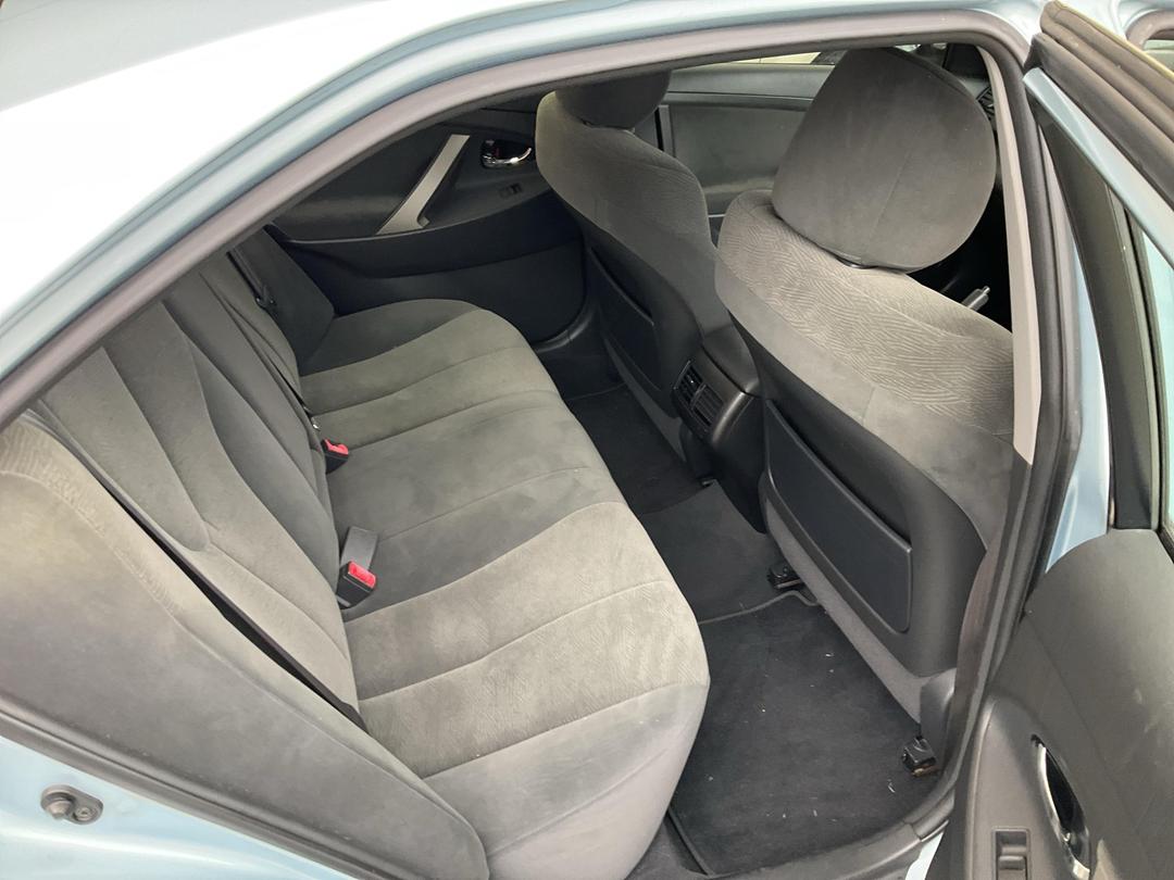 Photo '19' of Toyota Camry