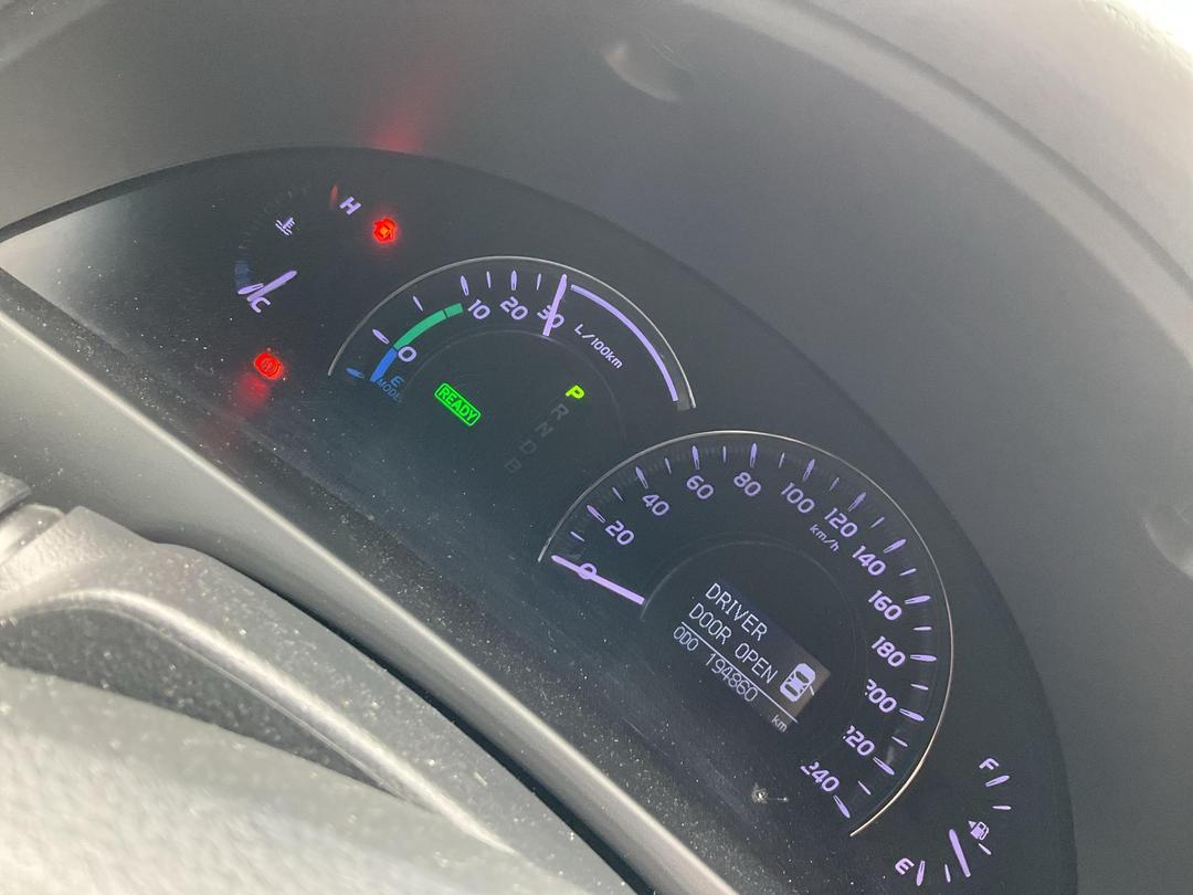 Photo '16' of Toyota Camry