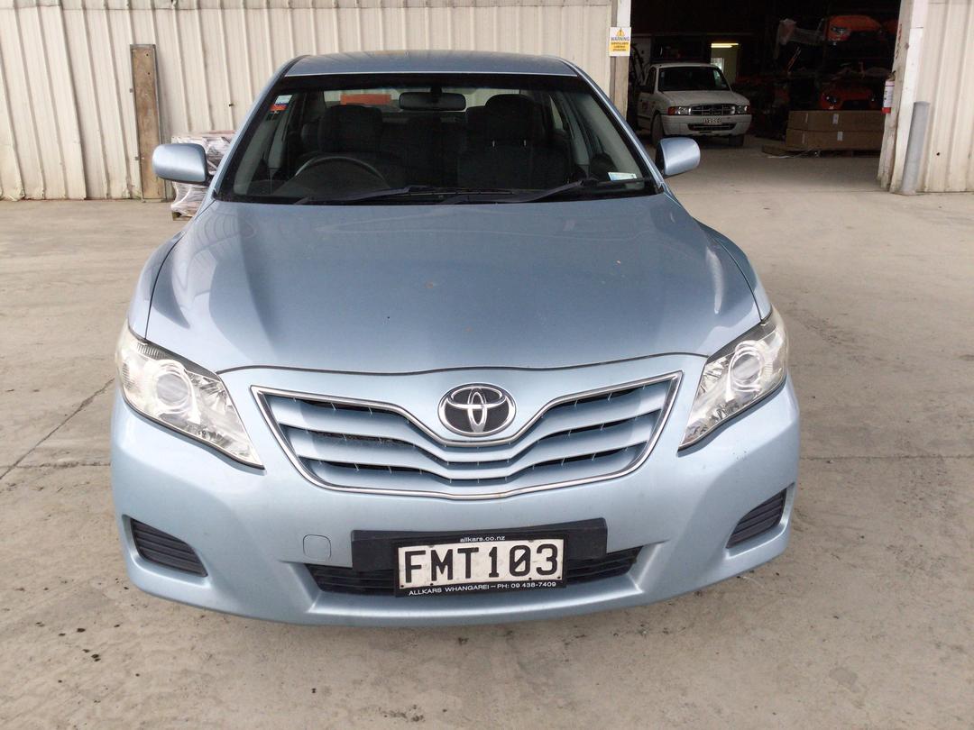 Photo '2' of Toyota Camry GL Photo '2' of Toyota Camry GL