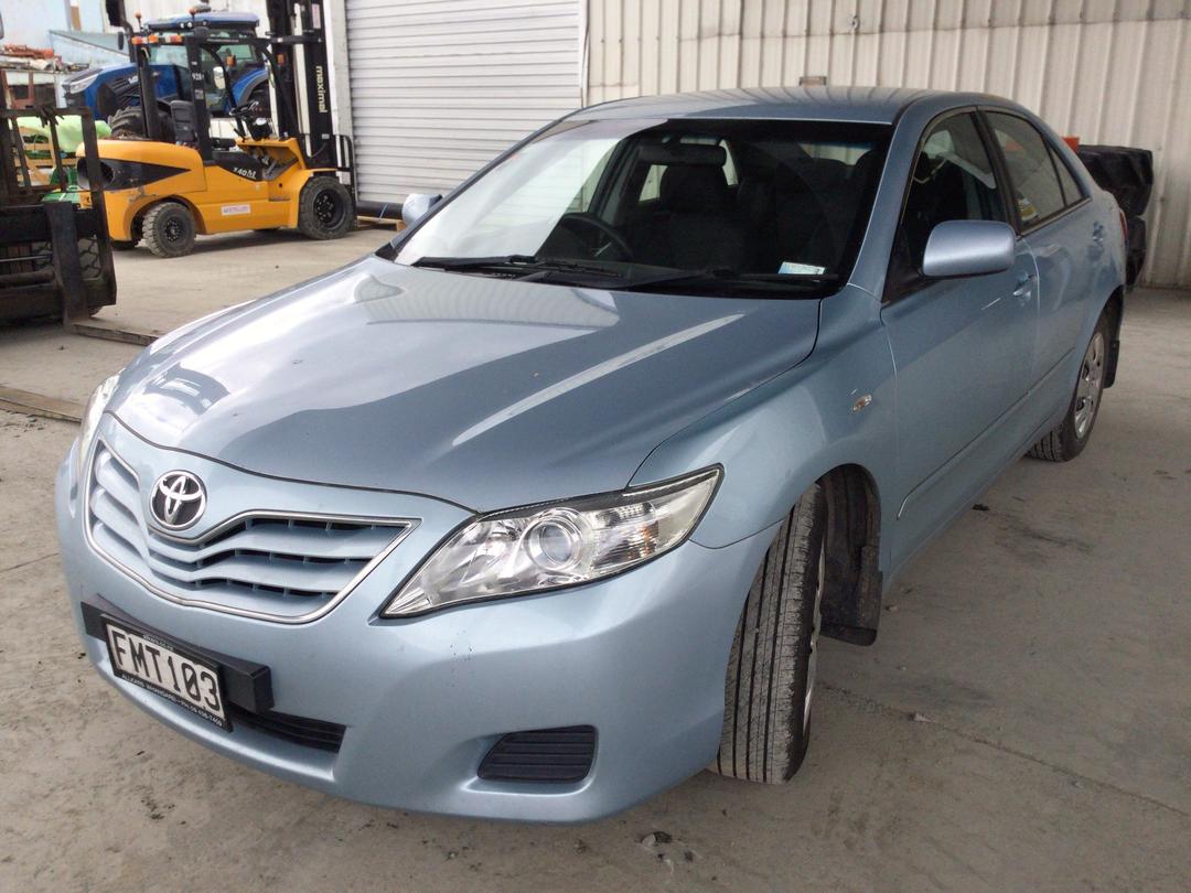 Photo '3' of Toyota Camry GL Photo '3' of Toyota Camry GL