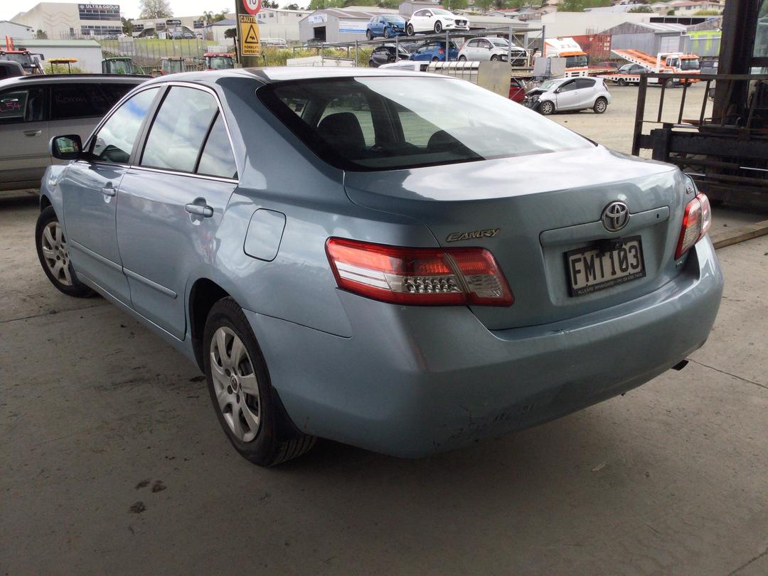Photo '5' of Toyota Camry GL Photo '5' of Toyota Camry GL