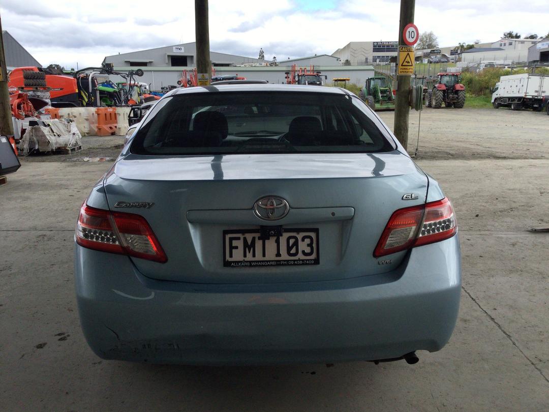 Photo '6' of Toyota Camry GL Photo '6' of Toyota Camry GL