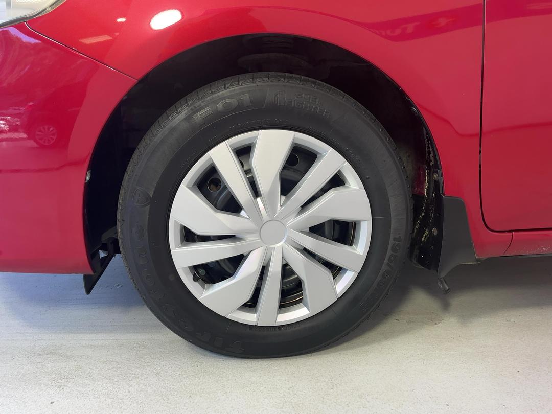 Photo '10' of Toyota Corolla