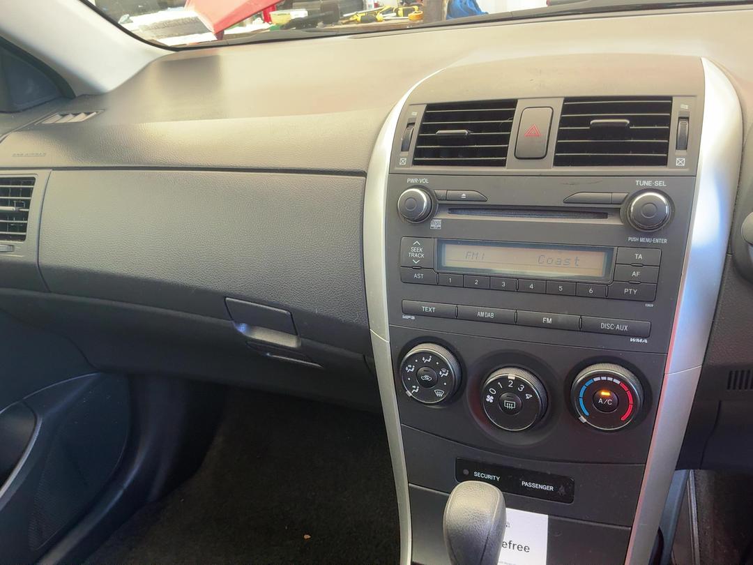 Photo '15' of Toyota Corolla GX Photo '15' of Toyota Corolla GX