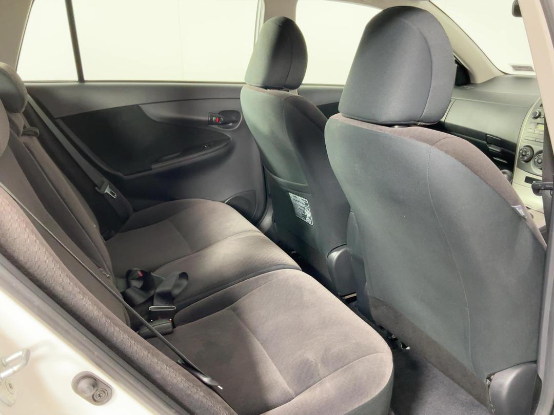 Photo '20' of Toyota Corolla