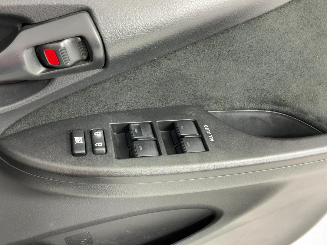 Photo '24' of Toyota Corolla